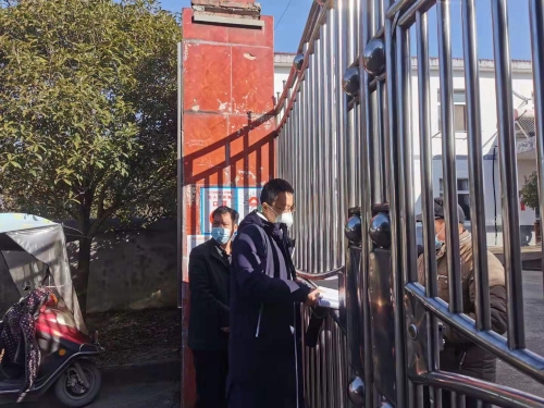 县委副书记副县长陈鲁南一行在高洲乡六市乡等敬老院督察指导疫情防控